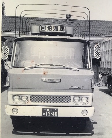 日野レンジャー初期ＫＬ平型トラック