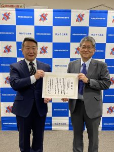 境港総合技術高校に工具セットを寄贈しました