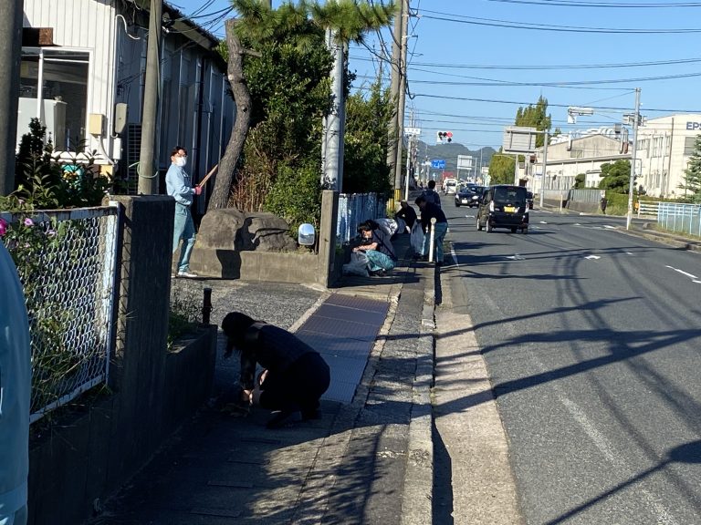 「トラックの日」清掃活動を実施しました